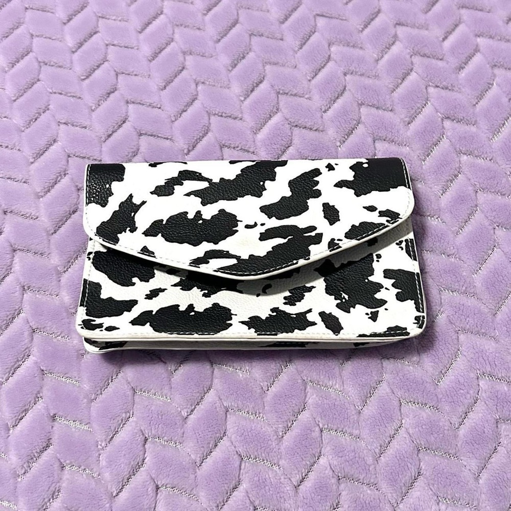 Black and White Cow Print Women's Clutch